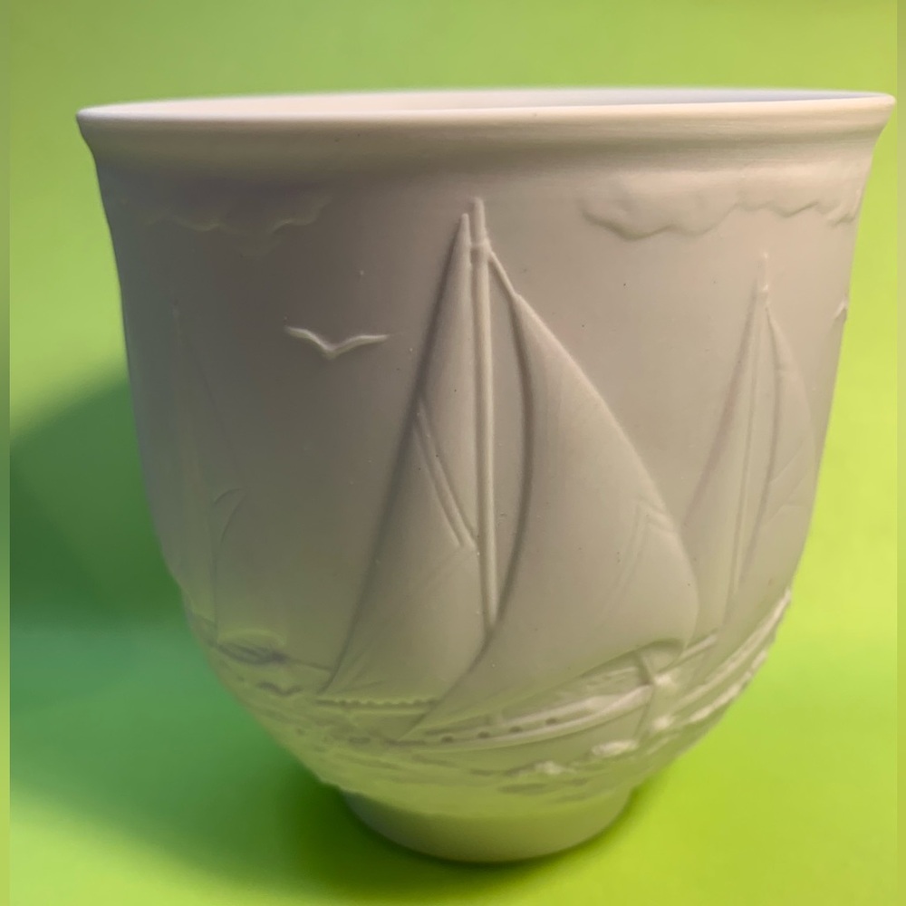 Lladro Society Collection Votive Cup